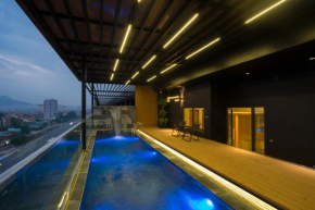 BBQ Hotel & Hostel with Swimming Pool Lạng Sơn